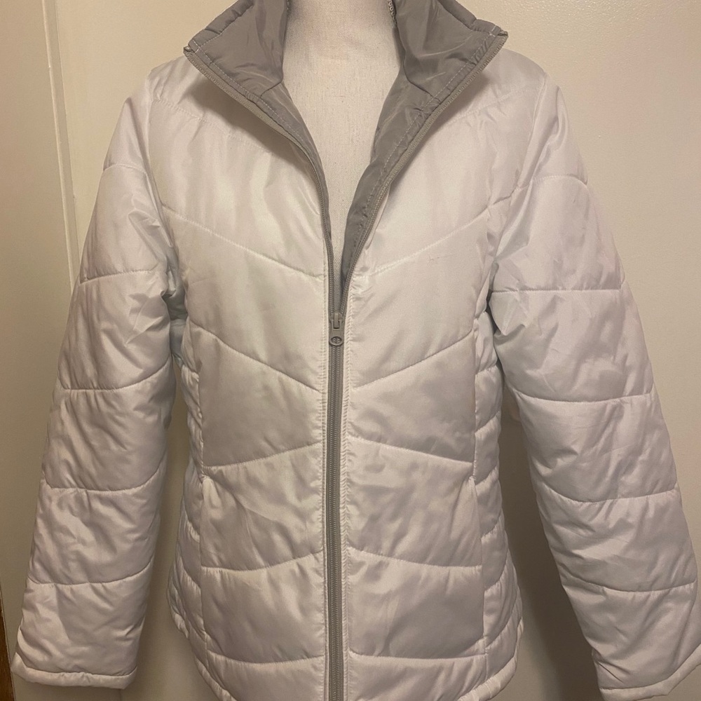 White faded glory jacket size large